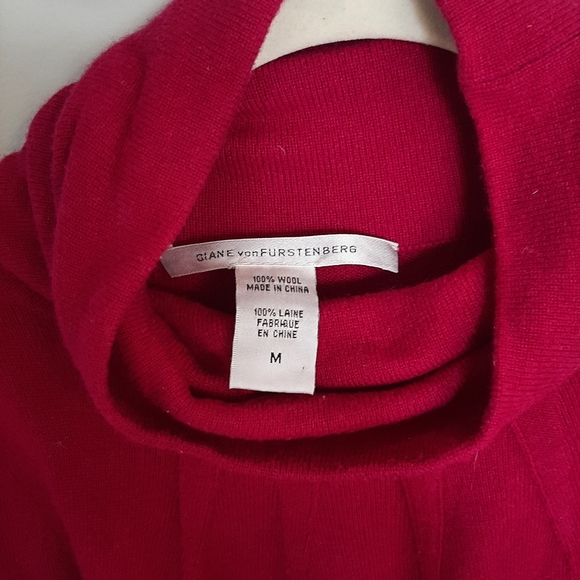 Vintage Diane von Furstenberg - Picture 2 of 2